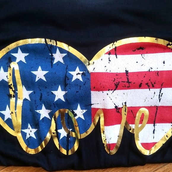 3 for $15 Love Heart American Flag T-shirt - Picture 4 of 4